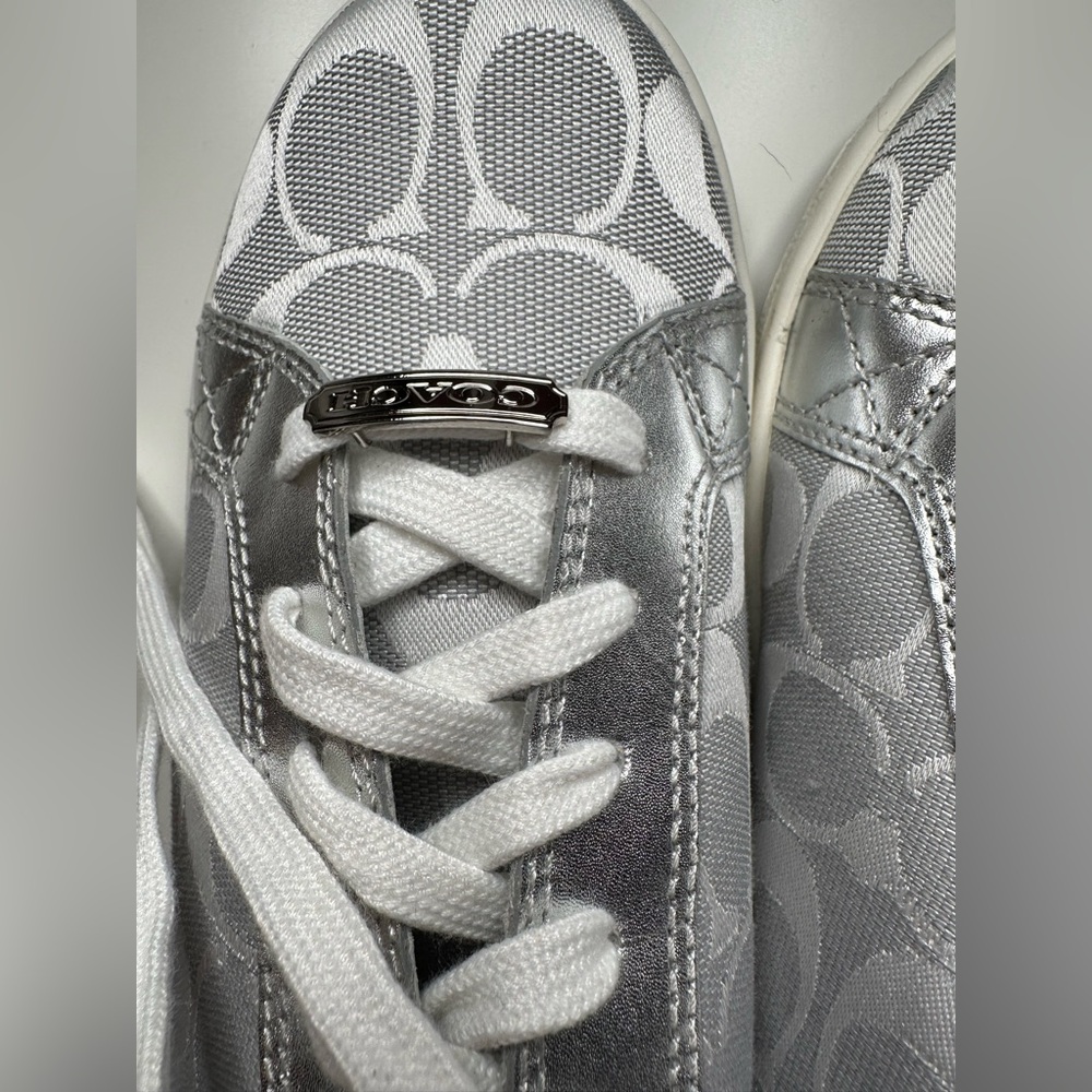 Coach Silver and White Patterned Sneakers
FINAL PRICE - Picture 3 of 11